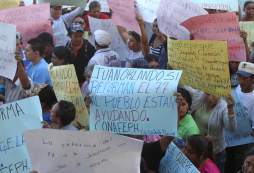 Sigue la ola de reclamos por pagos atrasados y aguinaldos