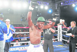 En peligro la carrera del 'Muñeco' González por poco apoyo económico