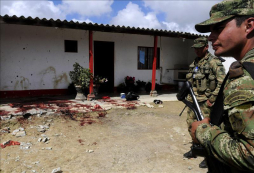 Campesinos asesinados en Colombia reciben honras fúnebres