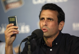 Capriles dice hay que 'repetir las elecciones' en Venezuela