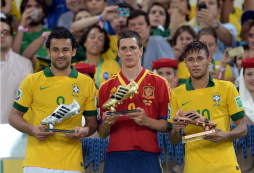 Fernando Torres gana la Bota de Oro como mejor goleador