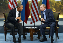 Obama anula su reunión con Putin por divergencias en el caso Snowden