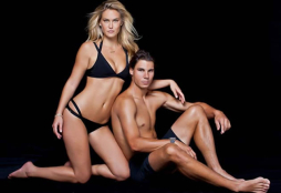 Rafa Nadal posa con bella modelo para una revista