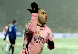 Lluvia de goles bajo la nieve en Milan