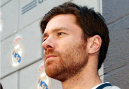 Xabi Alonso: 'Lo nuestro no es el tiqui-taca, es el área contraria'