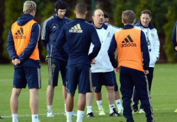 Rafa Benítez ya detecta los puntos flacos del Chelsea