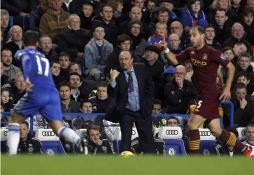 Rafa Benítez se estrena en el Chelsea con empate ante el Cty