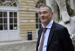 Nobel galardona a Haroche y Wineland por abrir nueva era en física cuántica