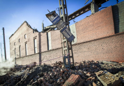 Video del meteorito cuando cae en Rusia y deja 1,100 heridos