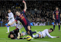 Messi vuelve a comandar a un Barça que sigue intratable