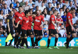 Show de goles en la despedida de los banquillos de Ferguson