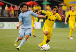 Jerry Bengtson y Roger Espinoza, listos para unirse a la Olímpica