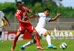 Real Sociedad vence a Olimpia y se ilusiona con su primer título