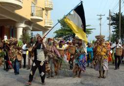 Garífunas de Honduras celebran sus raíces africanas