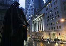 La supertormenta Sandy alcanza vientos de 150 km/h