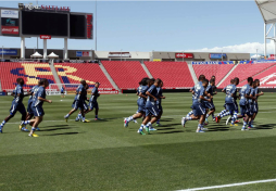 Honduras se probó en el estadio Rio Tinto