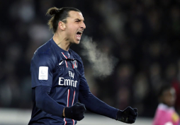 Ibrahimovic brilla en goleada del PSG