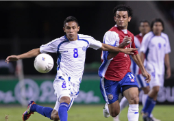 El Salvador se lleva un punto de oro de Costa Rica