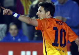 Messi mantiene el ritmo y se aleja más de Cristiano