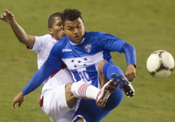 Honduras cierra el año con un pobre y aburrido empate para el olvido