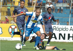 Victoria hace historia y está en la final