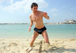 Messi entrena en la playa de cara a la próxima temporada