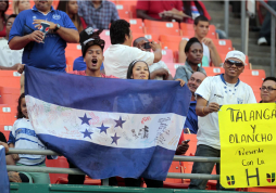 Centroamérica hizo vibrar el Sun Life de Miami