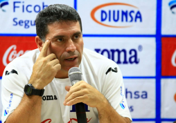 Suárez: 'Sería muy importante ganar en este primer partido'
