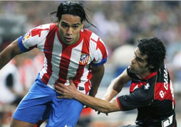 El Tigre Falcao les ruge a Cristiano y Messi