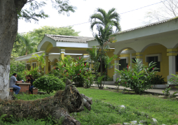 Un oasis tras los muros del dolor