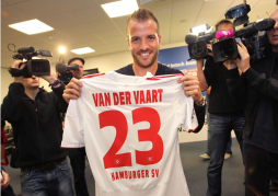 Van der Vaart deja el Tottenham y regresa al Hamburgo