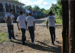 Piden apoyo para centro básico