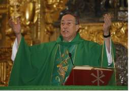 Papa nombra al cardenal Rodríguez para Consejo Humanitario