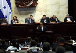 Corrales destapa irregularidades al interior de la Policía Nacional