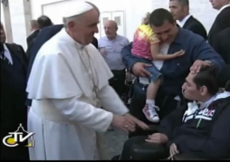 El Papa Francisco habría 'practicado exorcismo'