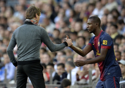 Barcelona de los récords se da un festín contra un Málaga indolente