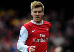 Nicklas Bendtner jugará cedido esta temporada con la Juventus