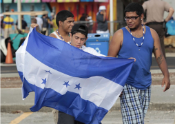 Fueron pocos, pero apoyaron de corazón a la Bicolor