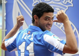 Real Sociedad presenta al mexicano Carlos Vela