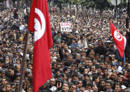 Gobierno de Túnez se compromete a organizar comicios