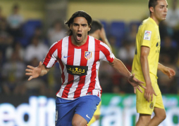 Villarreal y Sporting GIjón descienden en España