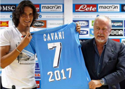 Cavani renueva con el Napoli hasta 2017