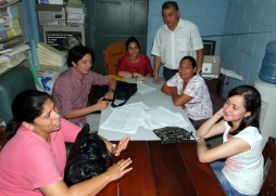 Nombran médicos en césamos de El Progreso