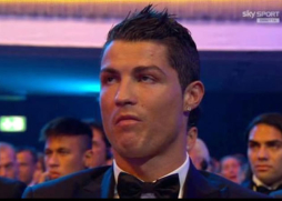 Reacción de Cristiano cuando Messi recibió el Balón de Oro