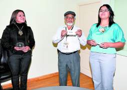 Por sorteo resuelven empates de regidores