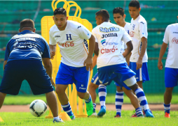 JC García volverá a la titularidad en la Selección de Honduras