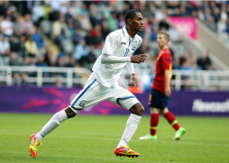 Honduras elimina a España y toca la puerta de cuartos de final