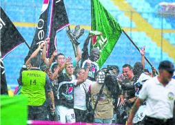 Yearwood y Tyson logran el ascenso en Guatemala