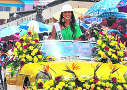 Deslumbrante Festival de las Flores Siguatepeque