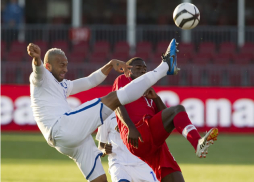 Honduras saca un gris empate sin goles en su visita a Canadá